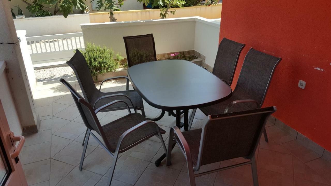 Appartement Haus Zarko à Vir Extérieur photo