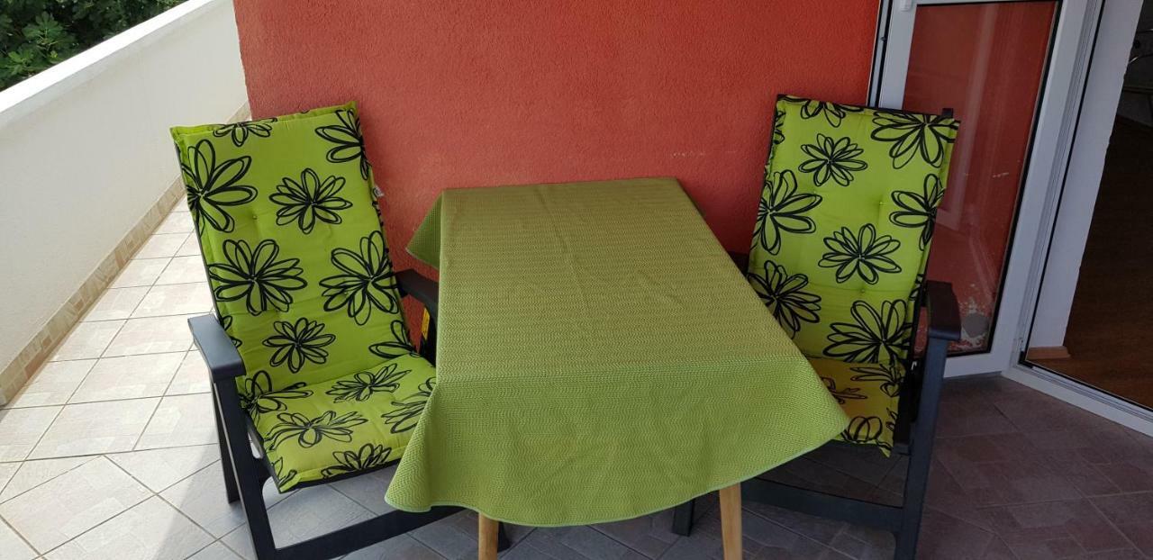 Appartement Haus Zarko à Vir Extérieur photo